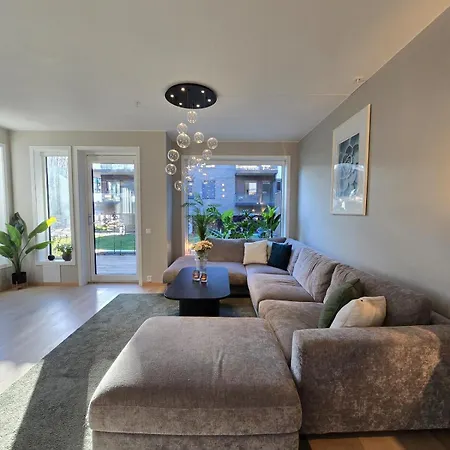 Feriehus Exclusive Townhouse With Private Rooftop *