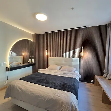 Feriehus Exclusive Townhouse With Private Rooftop *